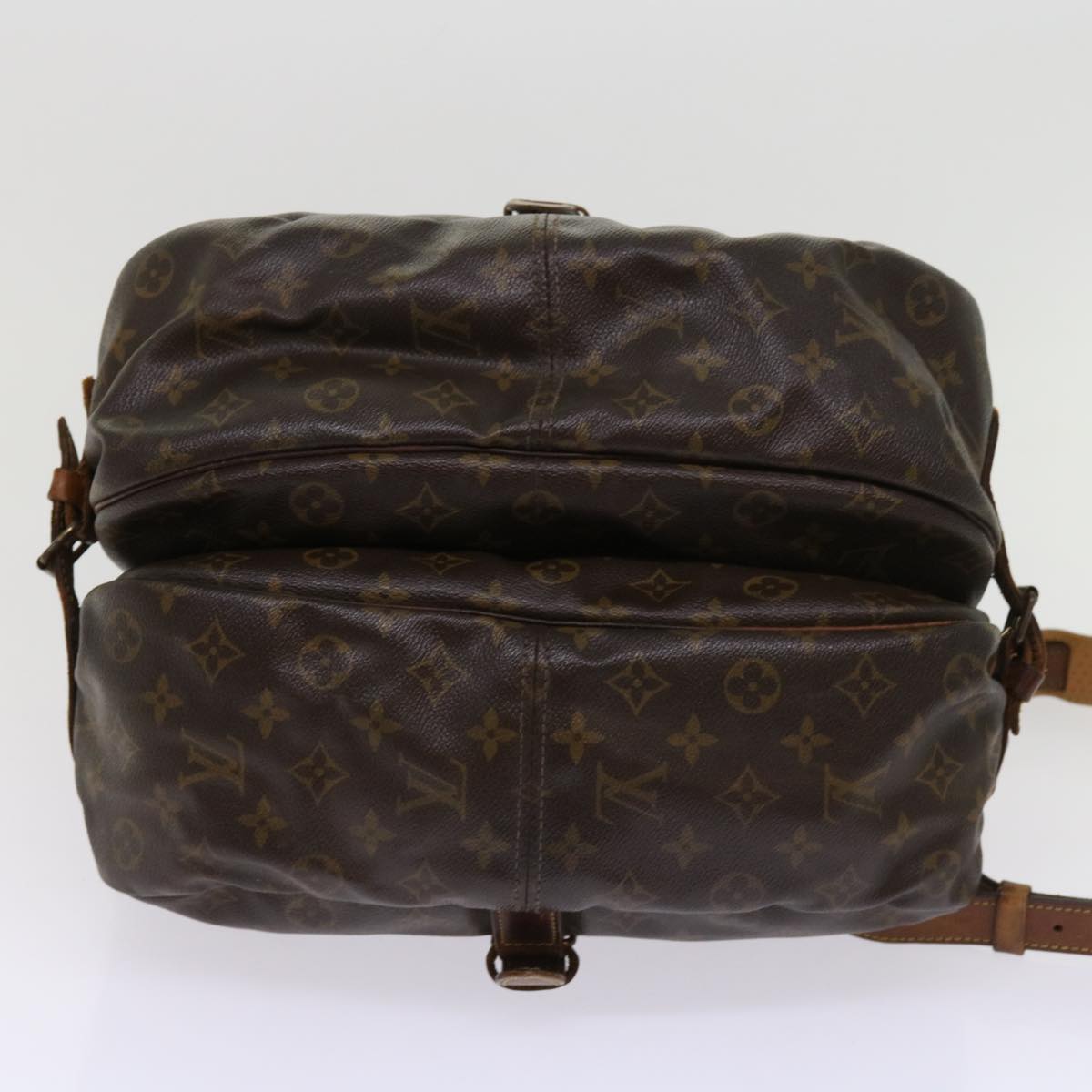 LOUIS VUITTON Monogram Saumur 35 Shoulder Bag M42254 LV Auth bs11196