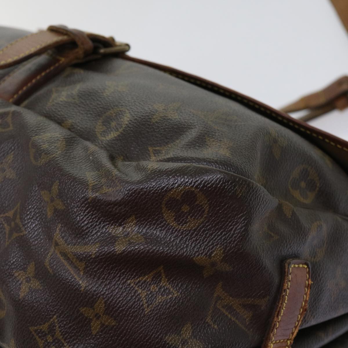 LOUIS VUITTON Monogram Saumur 35 Shoulder Bag M42254 LV Auth bs11196