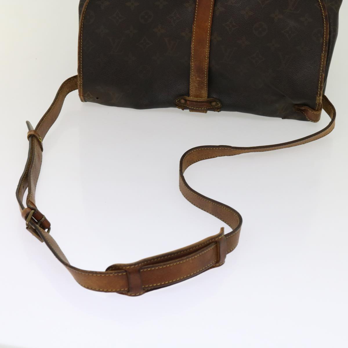 LOUIS VUITTON Monogram Saumur 35 Shoulder Bag M42254 LV Auth bs11196