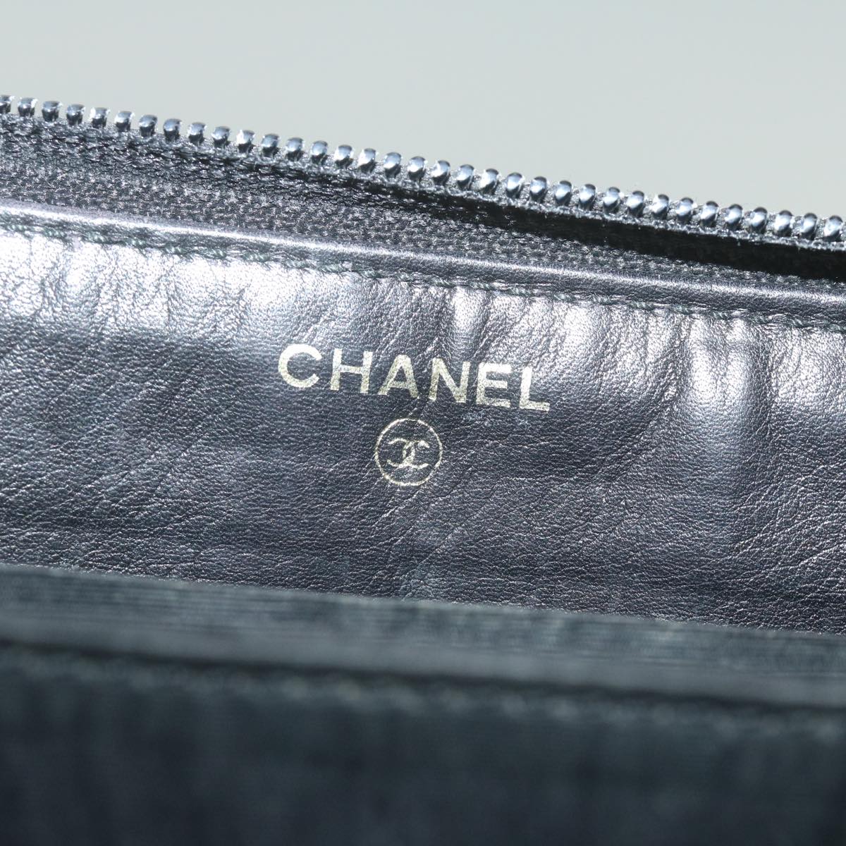 CHANEL Long Wallet Caviar Skin Black CC Auth bs11198