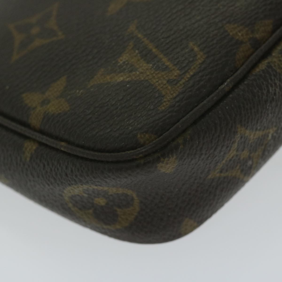 LOUIS VUITTON Monogram Pochette Accessoires Pouch M51980 LV Auth bs11201