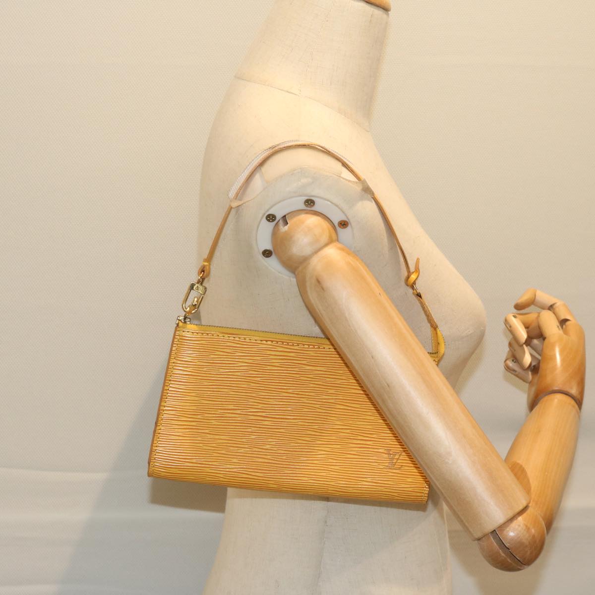 LOUIS VUITTON Epi Pochette Accessoires Pouch Yellow M52989 LV Auth bs11242