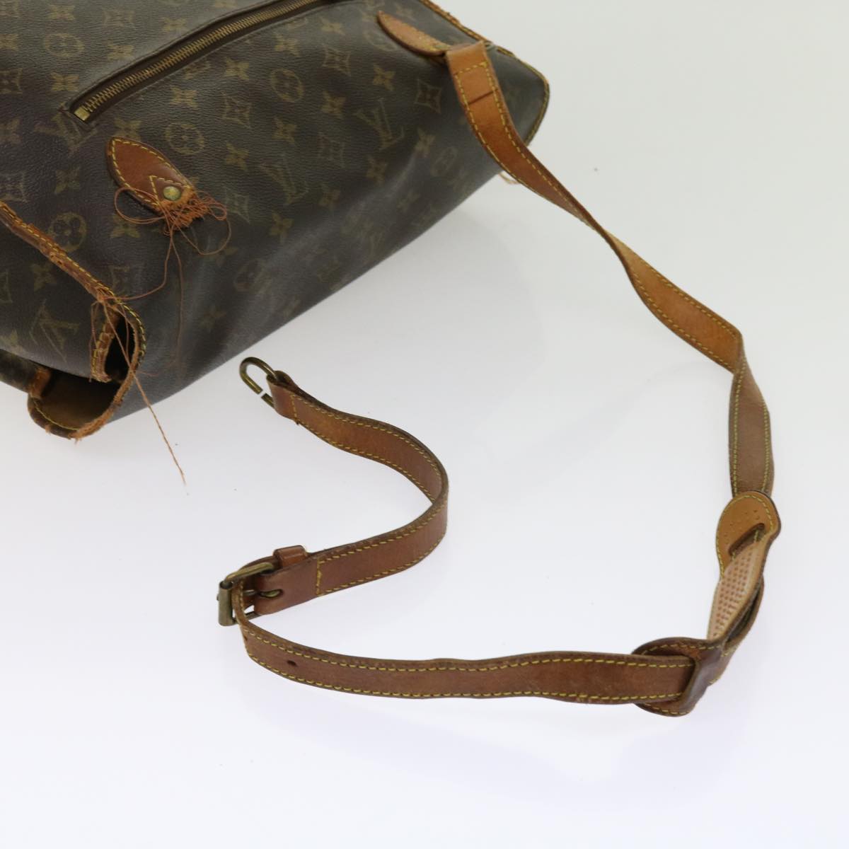 LOUIS VUITTON Monogram Gibeciere GM Shoulder Bag M42246 LV Auth bs11362