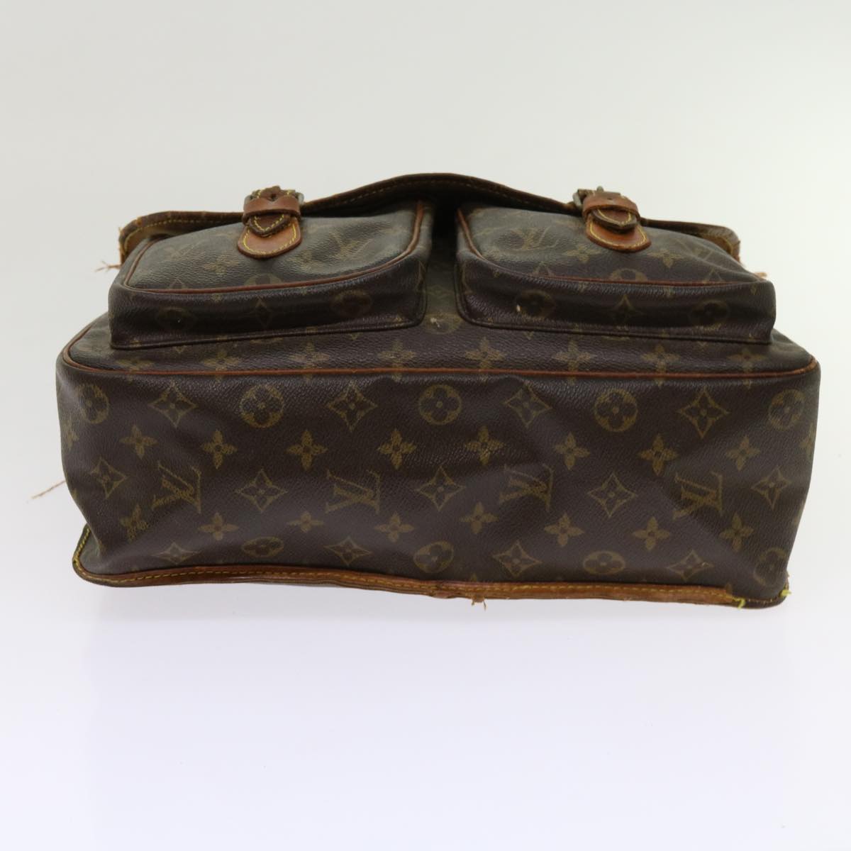 LOUIS VUITTON Monogram Gibeciere GM Shoulder Bag M42246 LV Auth bs11362