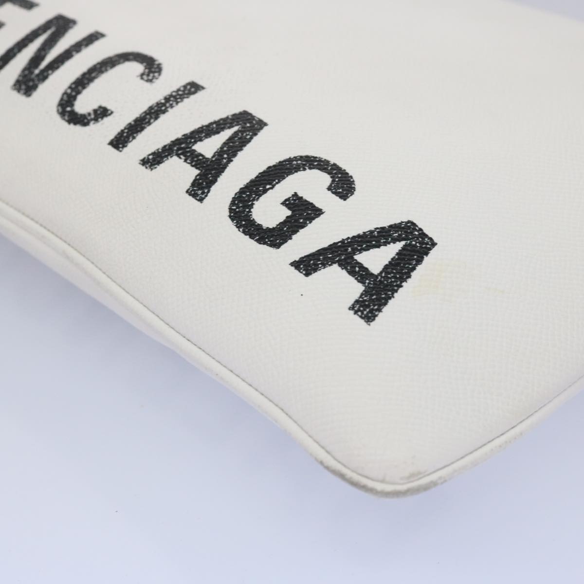 BALENCIAGA Clutch Bag Leather White Auth bs11590