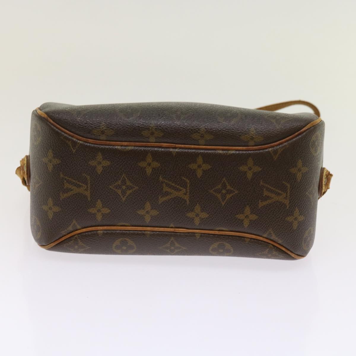 LOUIS VUITTON Monogram Blois Shoulder Bag M51221 LV Auth bs11665