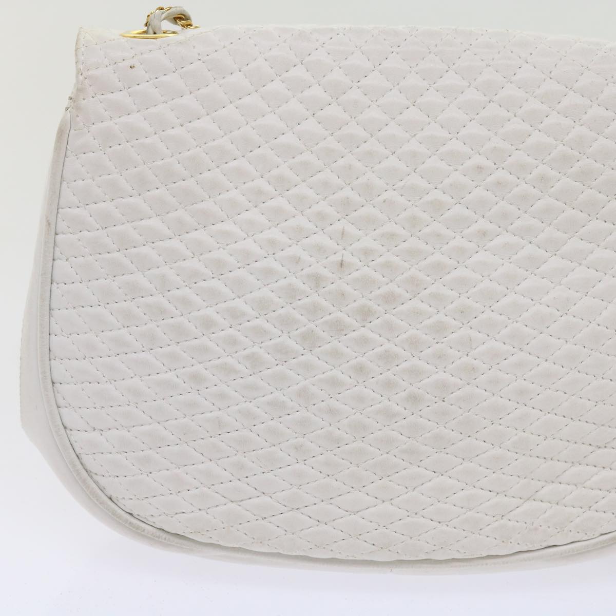 BALLY Quilted Shoulder Bag Leather White Auth bs11685