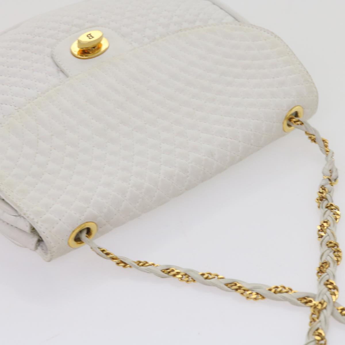 BALLY Quilted Shoulder Bag Leather White Auth bs11685