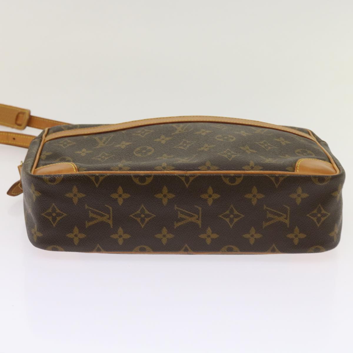 LOUIS VUITTON Monogram Trocadero 30 Shoulder Bag M51272 LV Auth bs11748