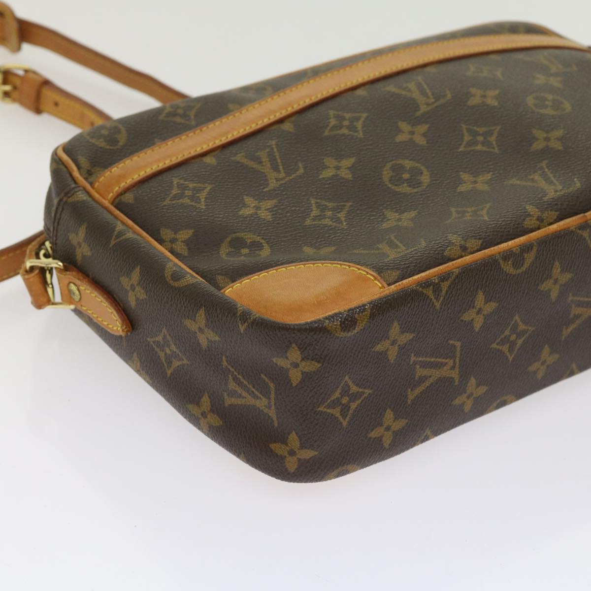 LOUIS VUITTON Monogram Trocadero 30 Shoulder Bag M51272 LV Auth bs11748