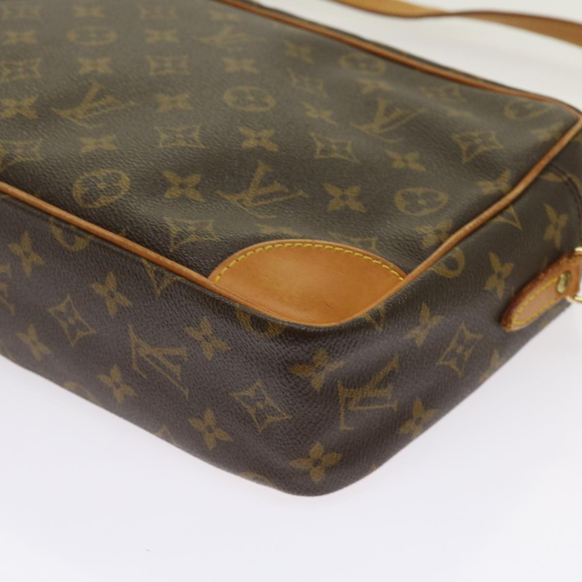 LOUIS VUITTON Monogram Trocadero 30 Shoulder Bag M51272 LV Auth bs11748