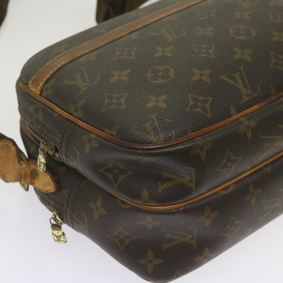 LOUIS VUITTON Monogram Reporter PM Shoulder Bag M45254 LV Auth bs11967