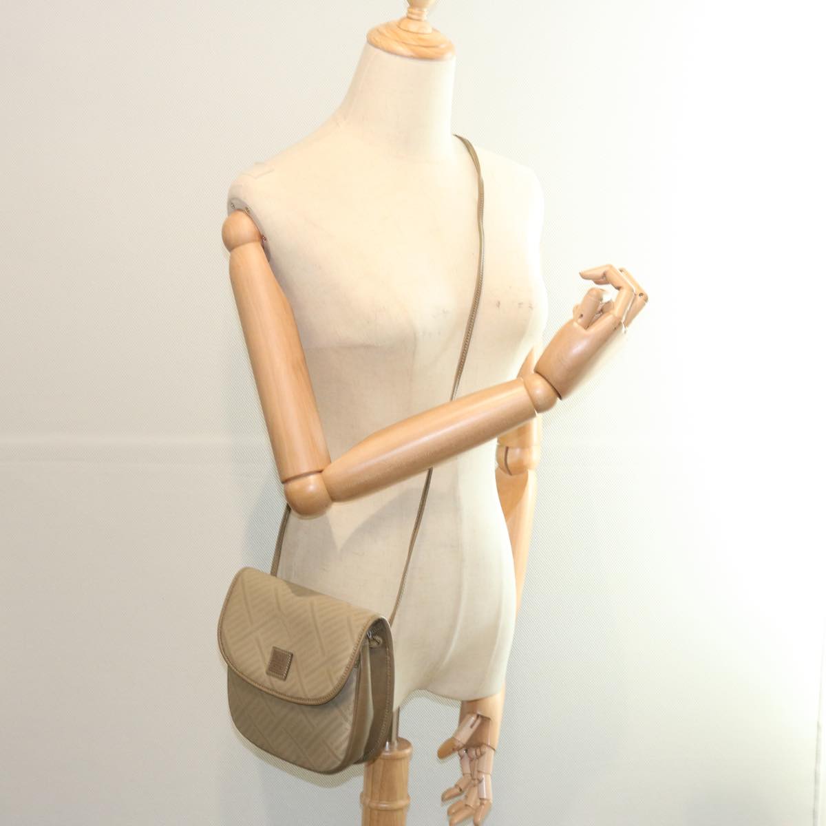 GIVENCHY Shoulder Bag Canvas Beige Auth bs12042