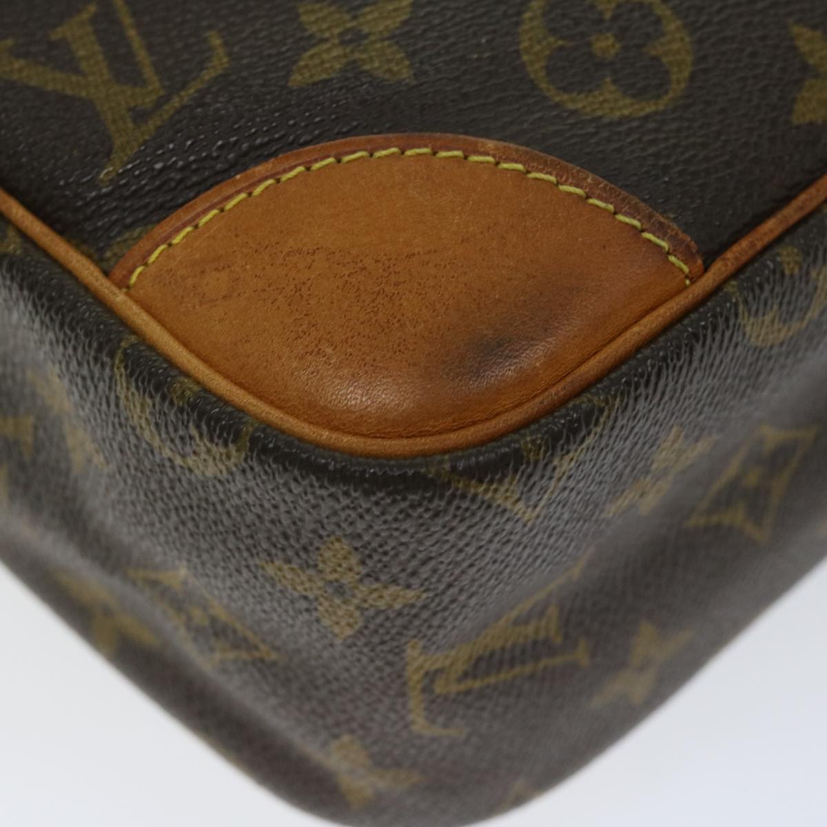 LOUIS VUITTON Monogram Danube MM Shoulder Bag M45264 LV Auth bs12066