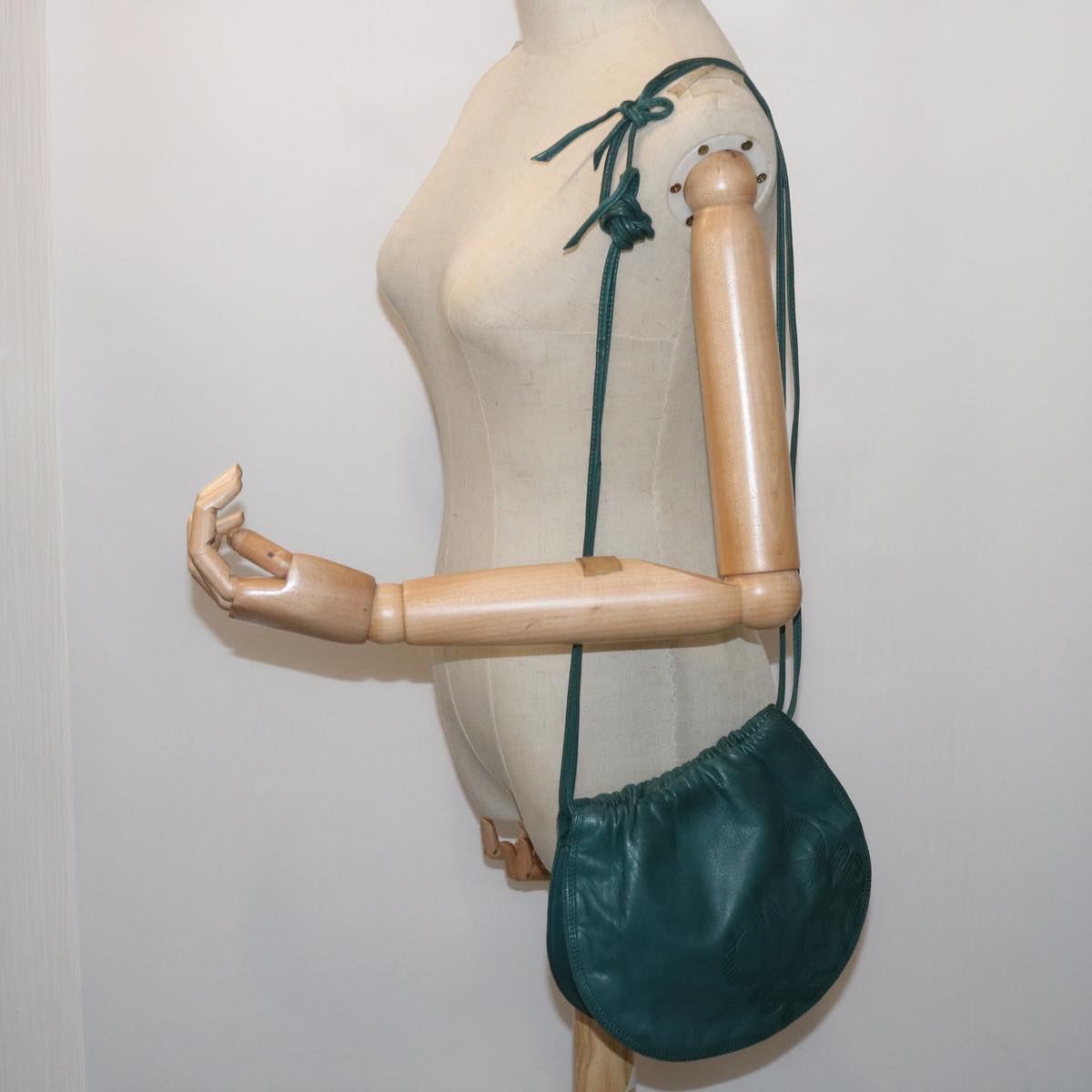 LOEWE Shoulder Bag Leather Green Auth bs12079