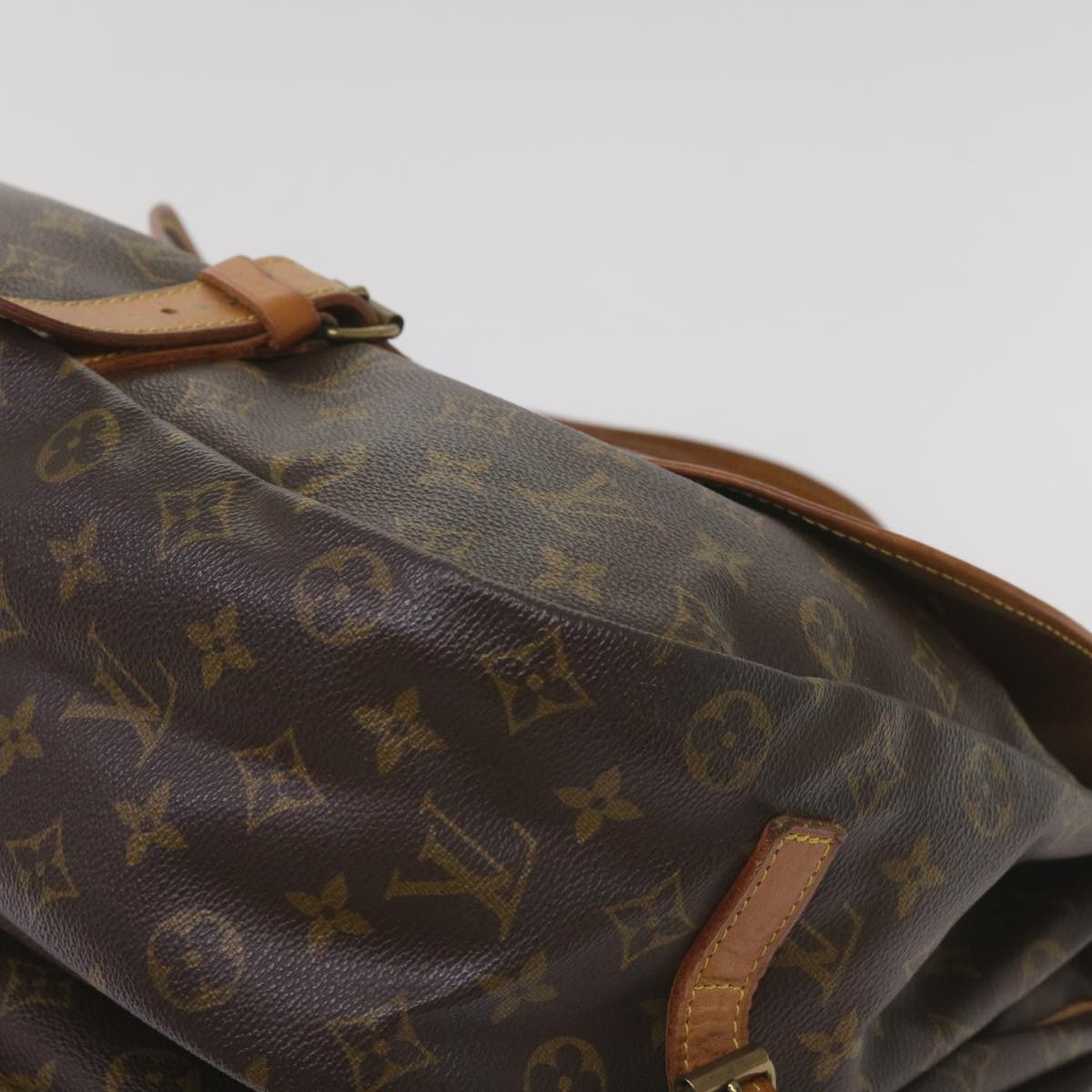 LOUIS VUITTON Monogram Saumur 35 Shoulder Bag M42254 LV Auth bs12317