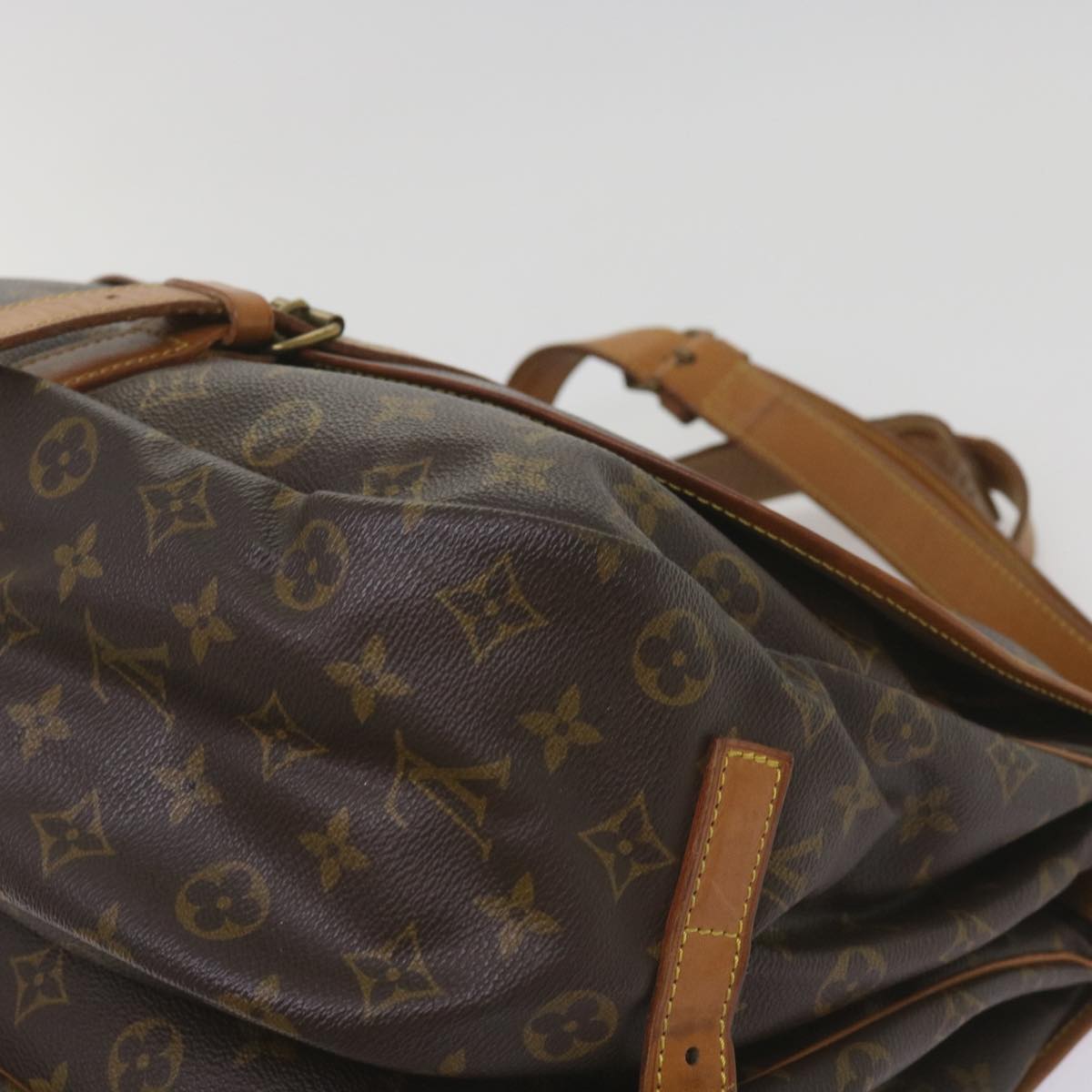 LOUIS VUITTON Monogram Saumur 35 Shoulder Bag M42254 LV Auth bs12317