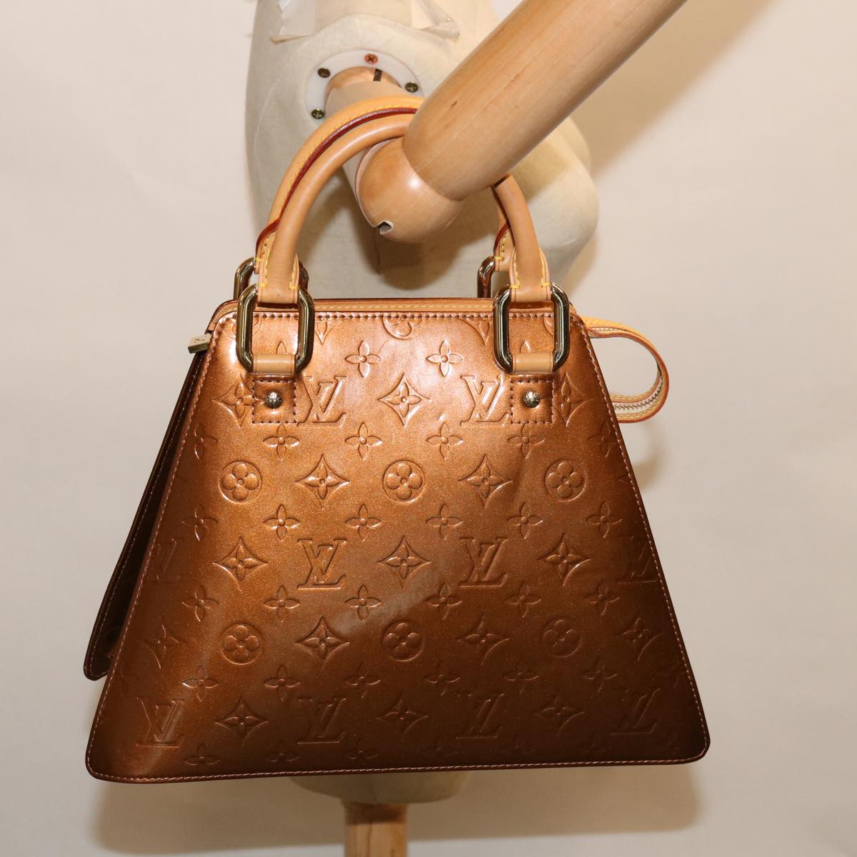 LOUIS VUITTON Monogram Vernis Forsyth Hand Bag Bronze M91113 LV Auth bs12319