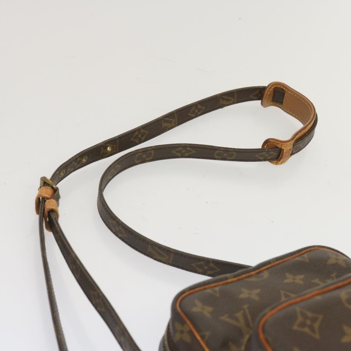 LOUIS VUITTON Monogram Amazon Shoulder Bag M45236 LV Auth bs12343