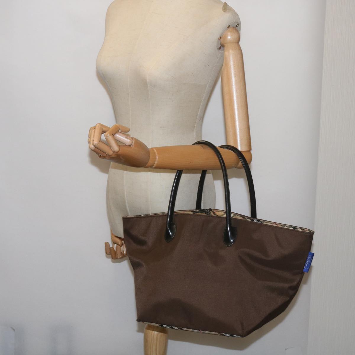 Burberrys Nova Check Blue Label Tote Bag Nylon Brown Auth bs12383