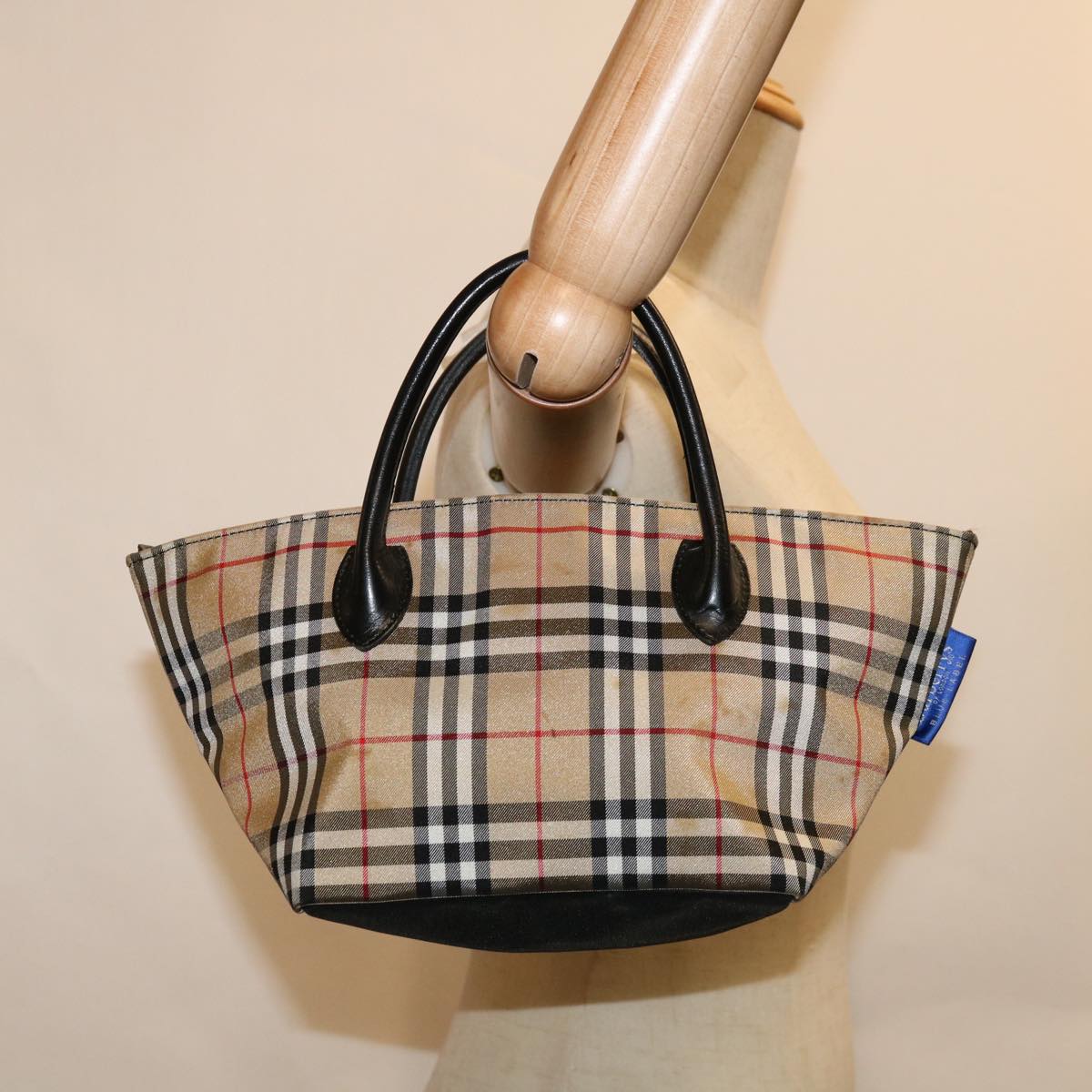 Burberrys Nova Check Blue Label Hand Bag Nylon Beige Auth bs12386