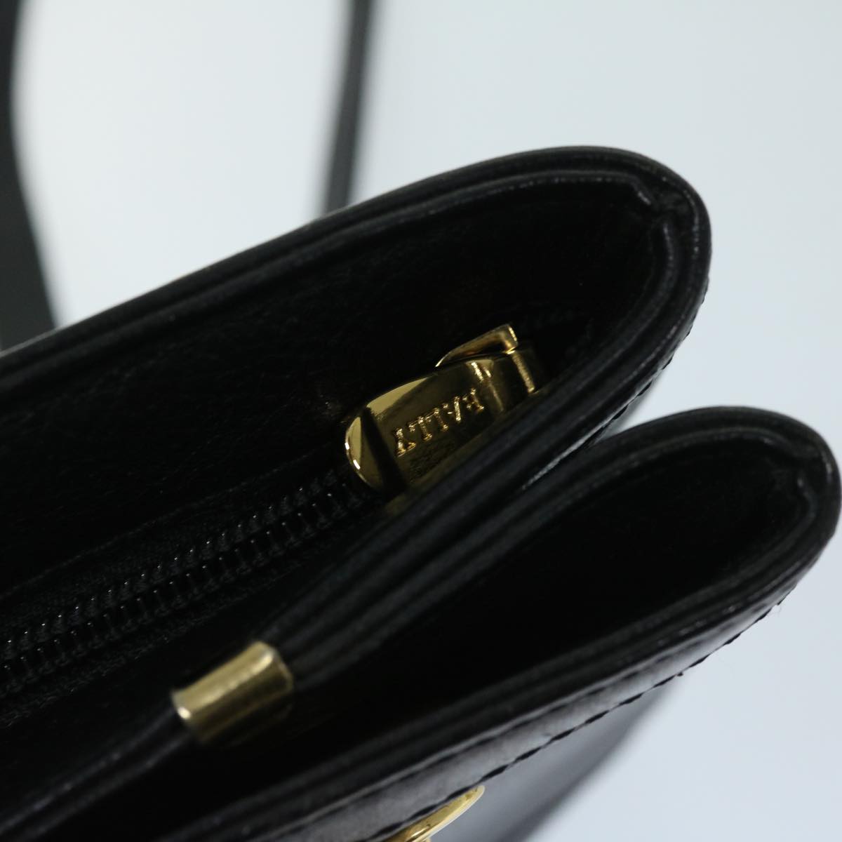 BALLY Chain Shoulder Bag Leather Black Auth bs12424