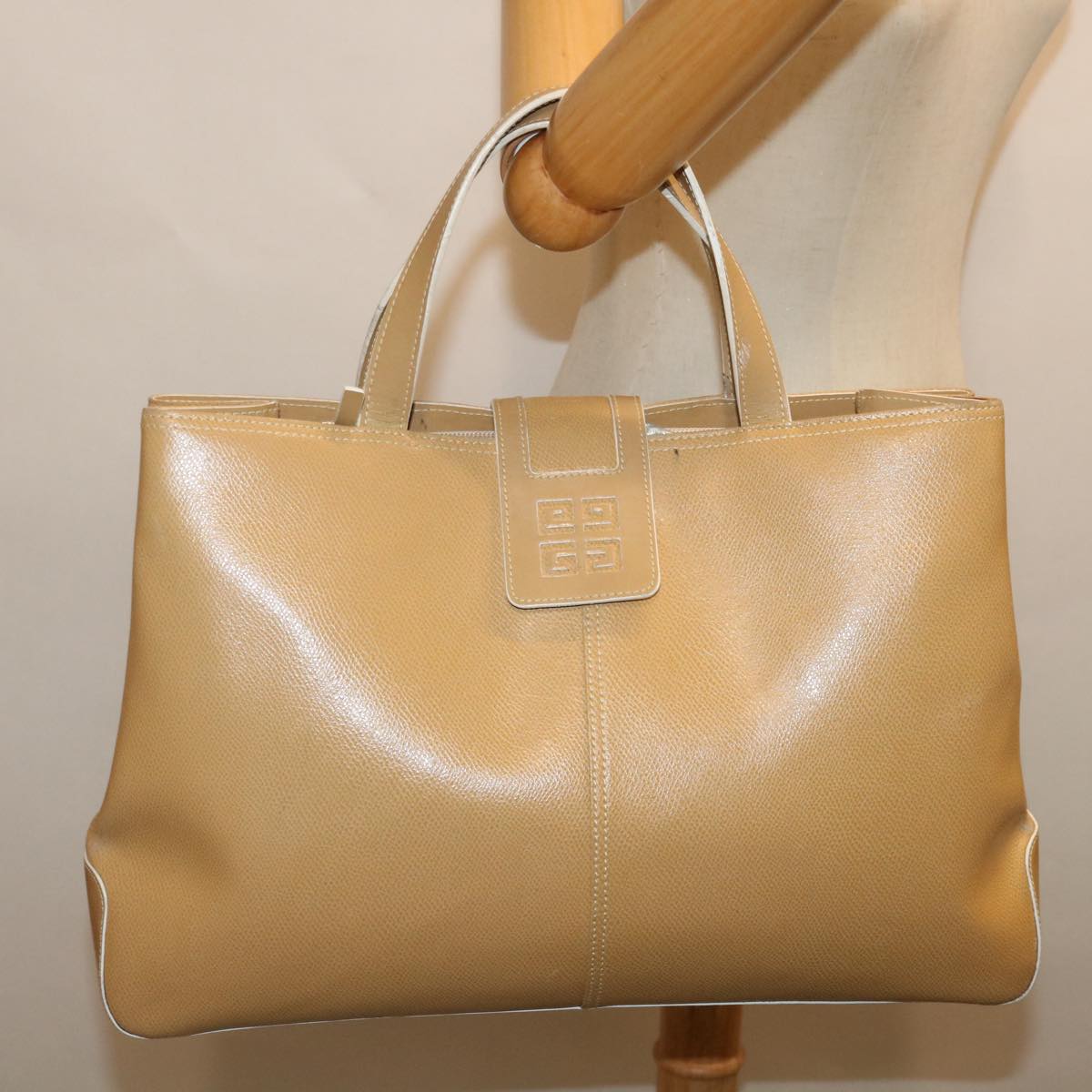 GIVENCHY Hand Bag Leather Beige Auth bs12860