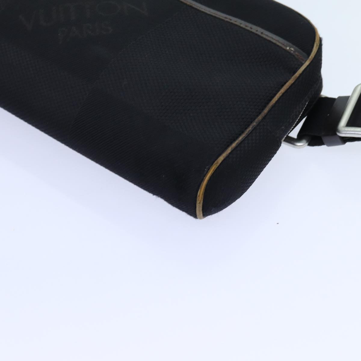 LOUIS VUITTON Damier Geant Acrobat Body Bag Black N41128 LV Auth bs13522