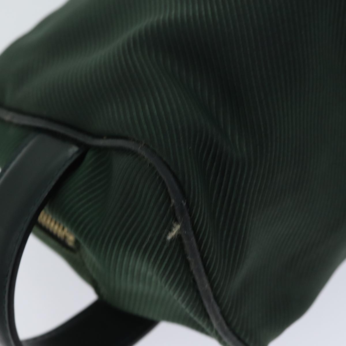 LOUIS VUITTON Taiga Parana Clutch Bag Epicea M30752 LV Auth bs13896