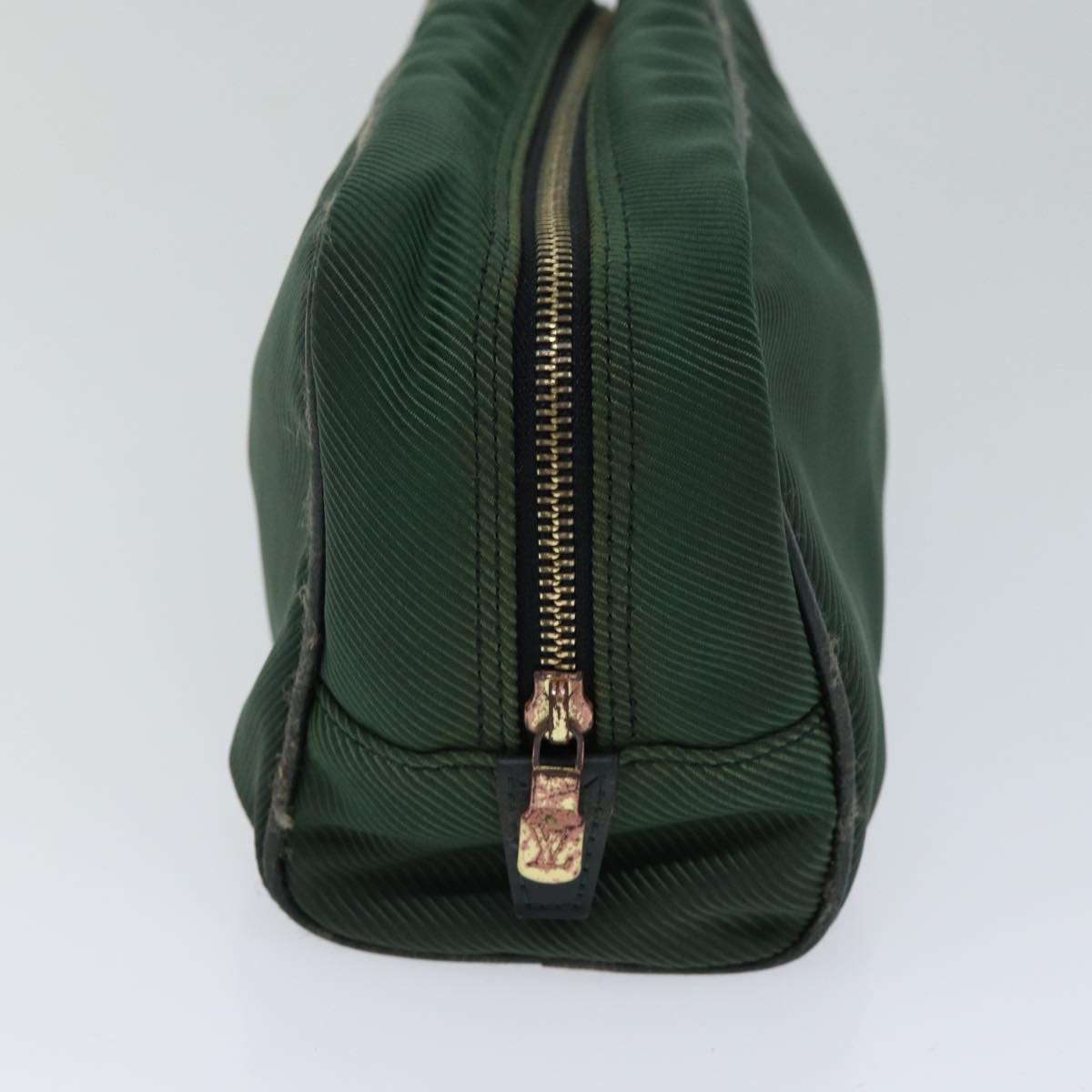 LOUIS VUITTON Taiga Parana Clutch Bag Epicea M30752 LV Auth bs13896