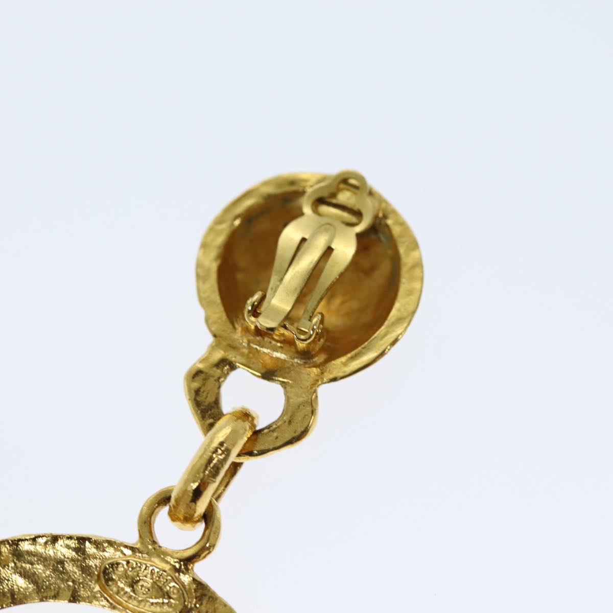 CHANEL Earring Metal One Side Only Gold CC Auth bs13983