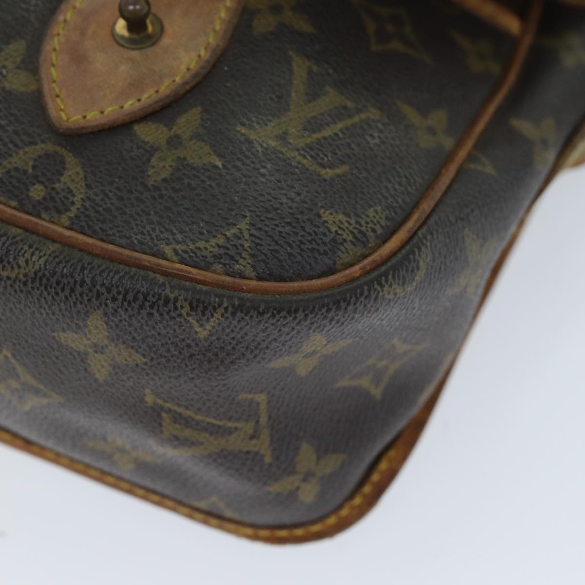 LOUIS VUITTON Monogram Gibeciere MM Shoulder Bag M42247 LV Auth bs14038