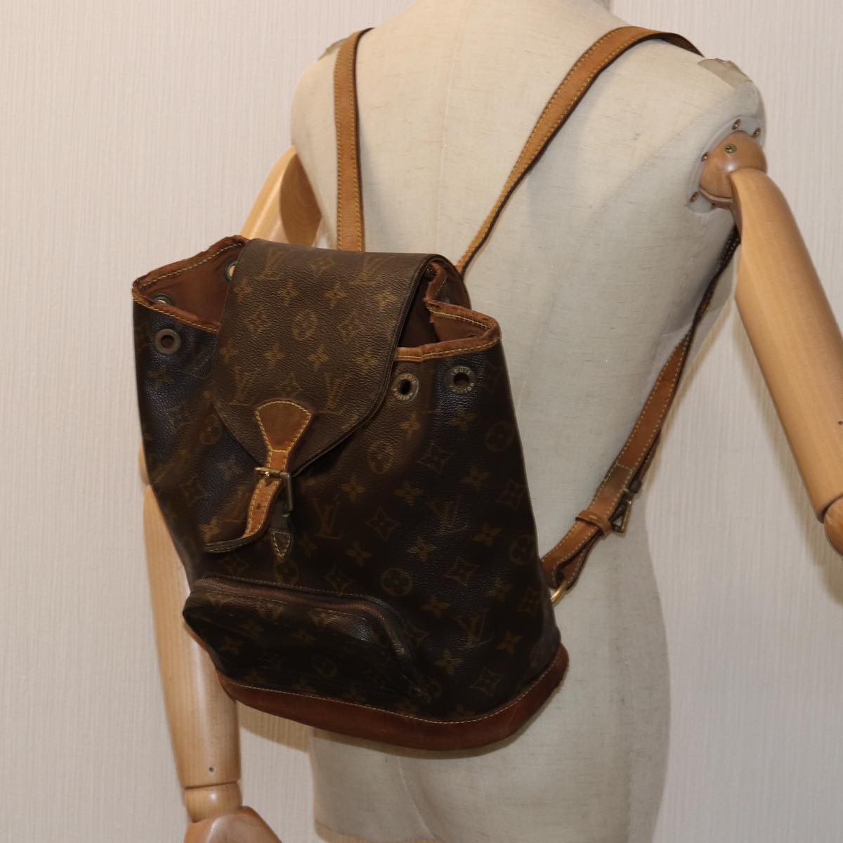 LOUIS VUITTON Monogram Montsouris MM Backpack M51136 LV Auth bs14264