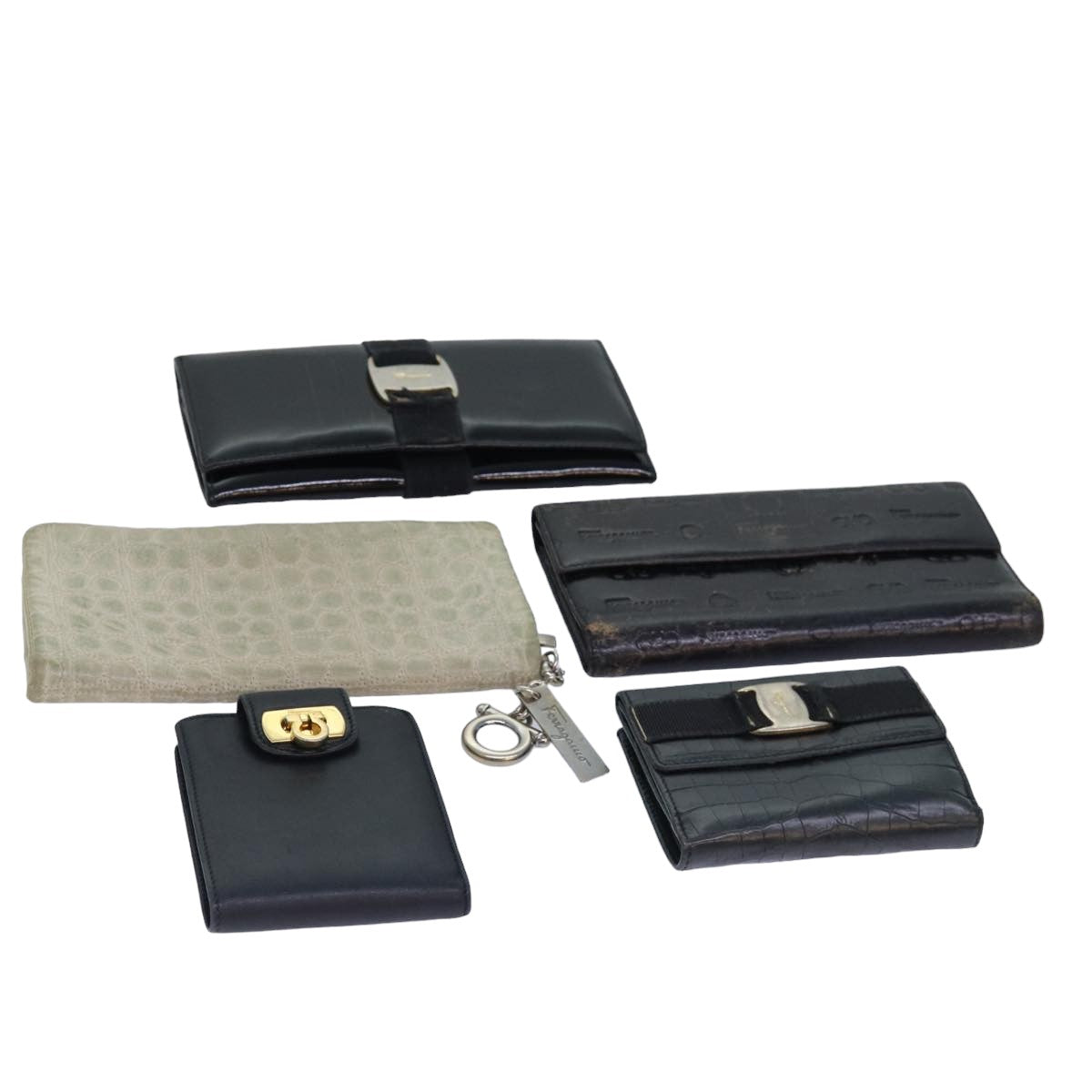 Salvatore Ferragamo Wallet Enamel Leather 5Set Beige Black Auth bs14583