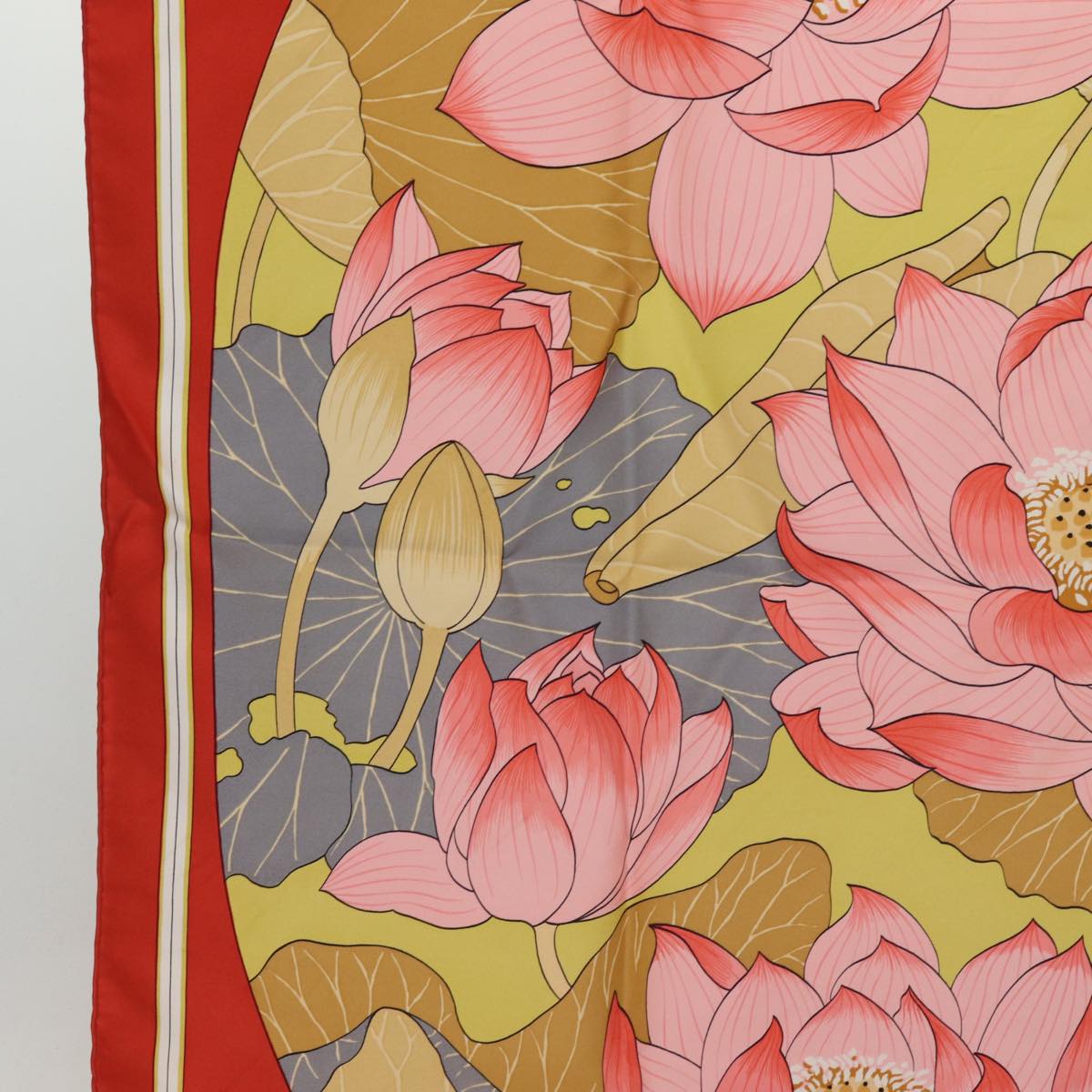 HERMES Carre 90 Scarf ”FLEURS DE LOTUS” Silk Red Auth bs14588