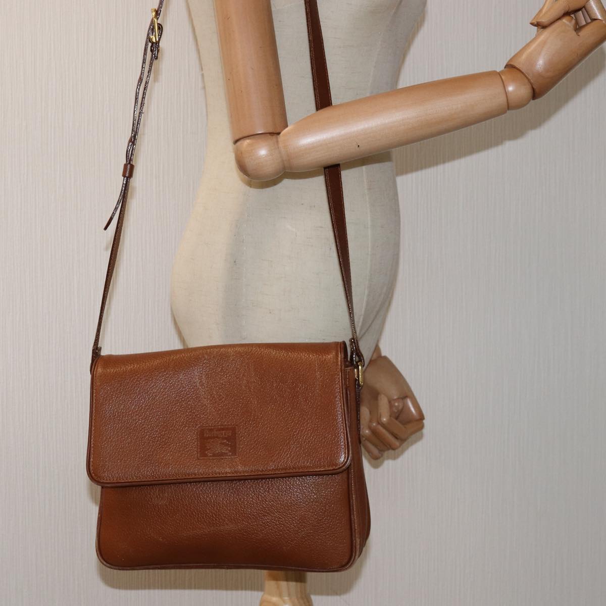 Burberrys Shoulder Bag Leather Brown Auth bs14804