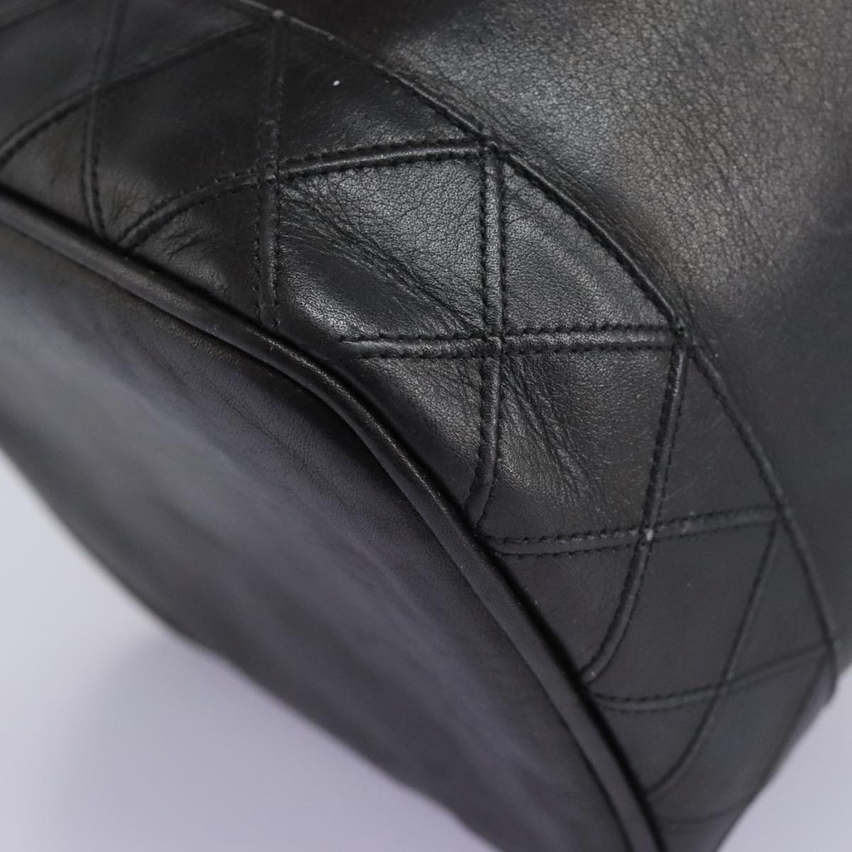 CHANEL Bicolole Vanity Cosmetic Pouch Leather Black CC Auth bs14966