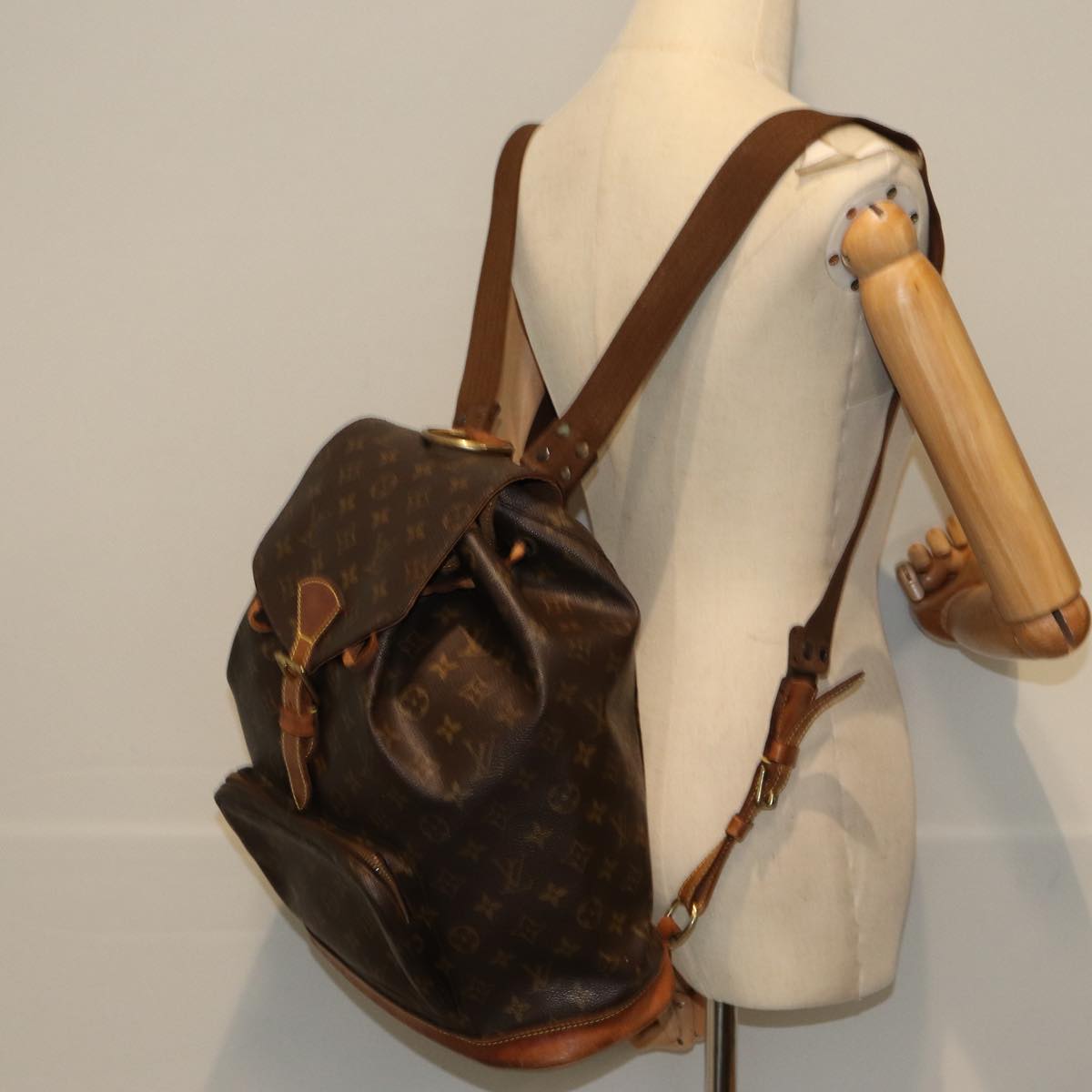 LOUIS VUITTON Monogram Montsouris GM Backpack M51135 LV Auth bs15071