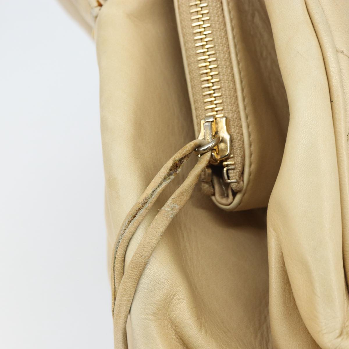 CHANEL Matelasse Chain Shoulder Bag Lamb Skin Beige CC Auth bs15118