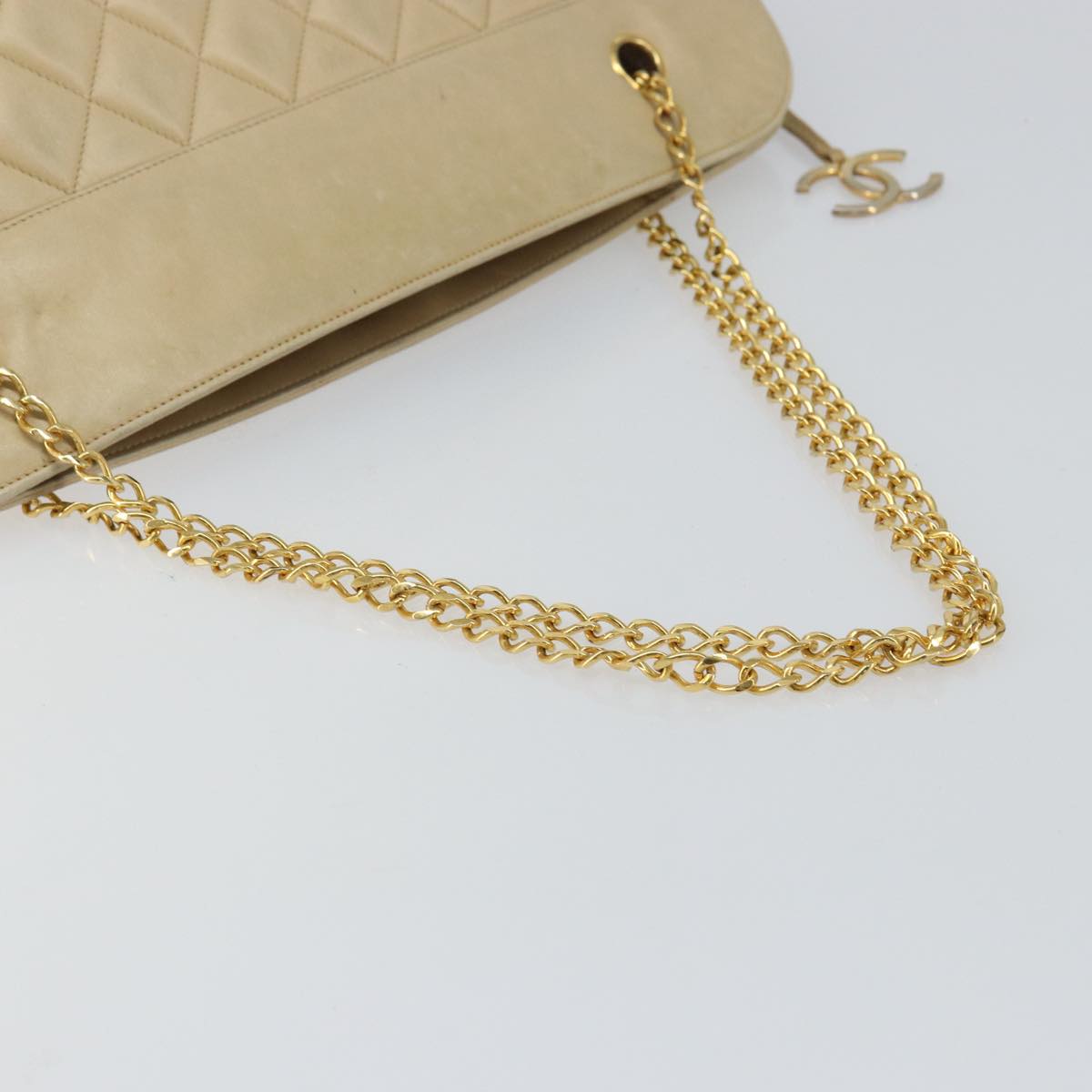 CHANEL Matelasse Chain Shoulder Bag Lamb Skin Beige CC Auth bs15118