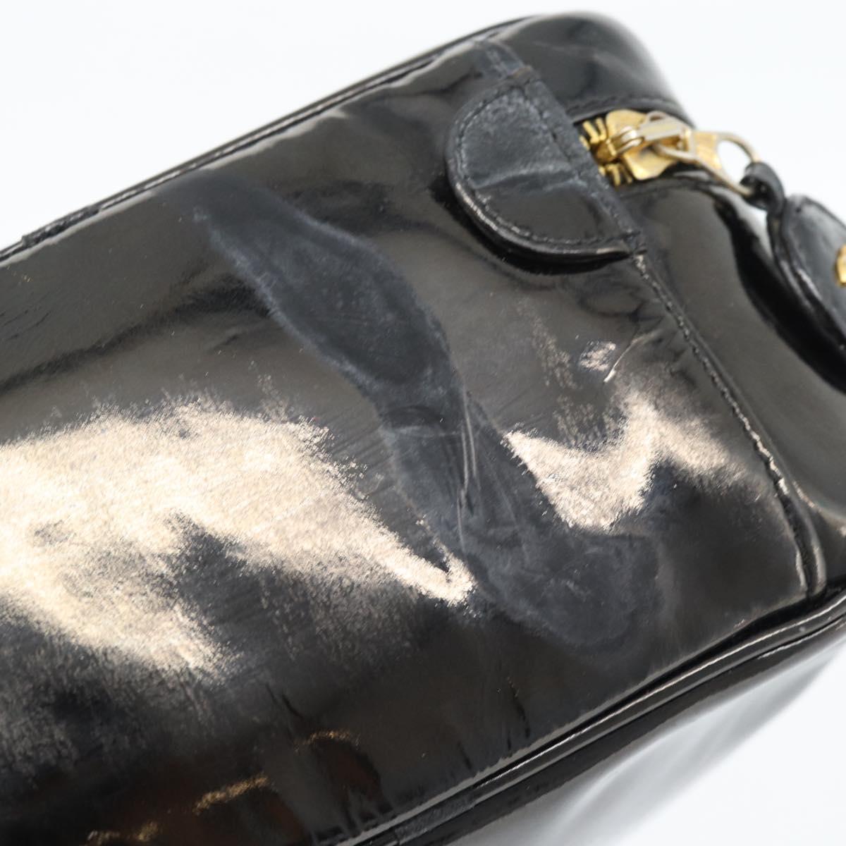 CHANEL Vanity Cosmetic Pouch Patent leather Black CC Auth bs15339