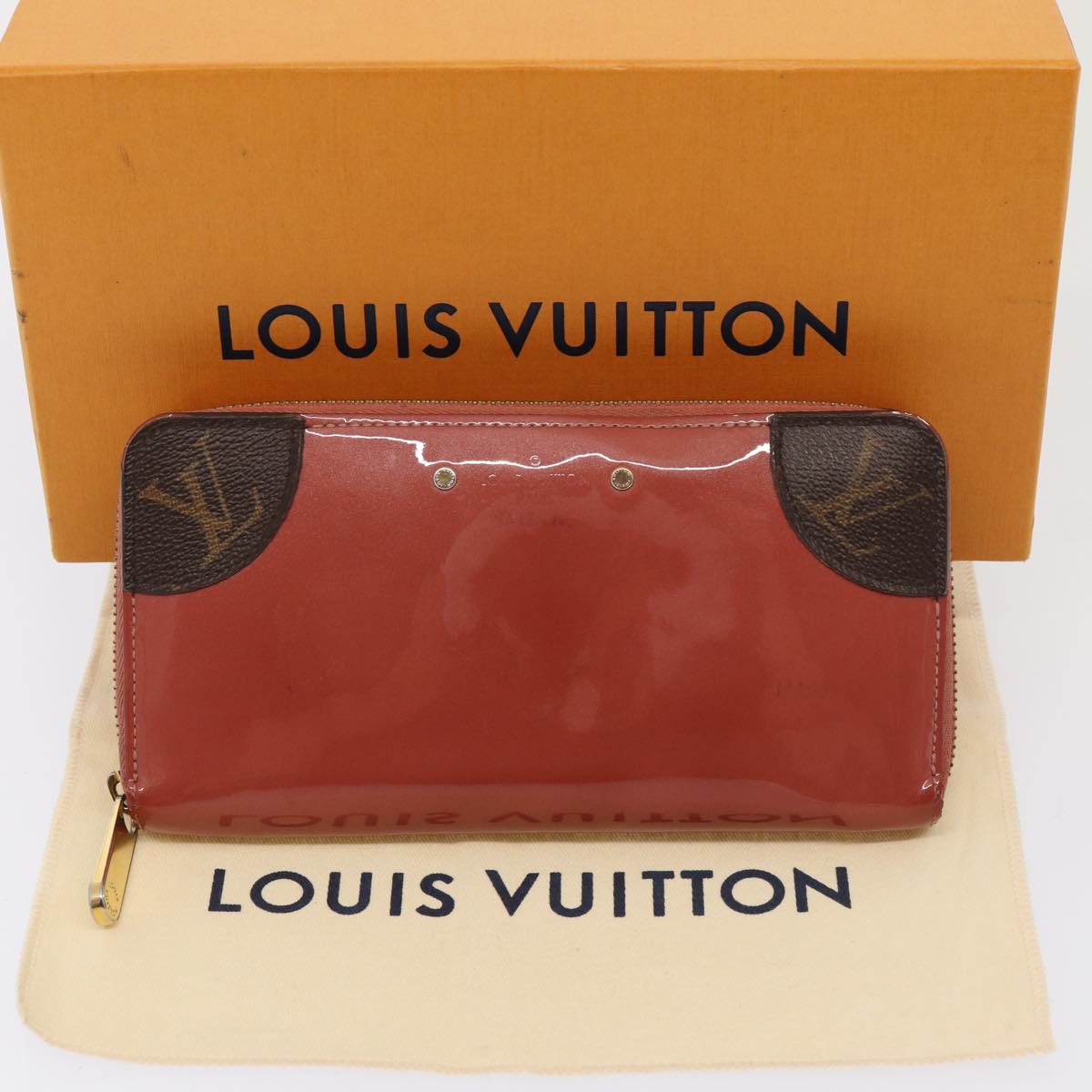 LOUIS VUITTON Zippy Venice Long Wallet Patent leather Pink M62318 Auth bs15535