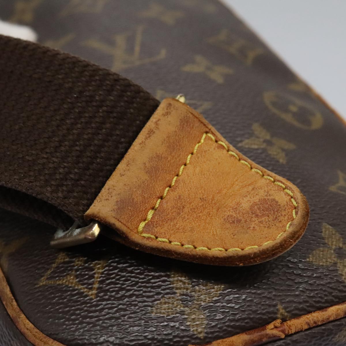 LOUIS VUITTON Monogram Pochette Gange Shoulder Bag M51870 LV Auth bs16322