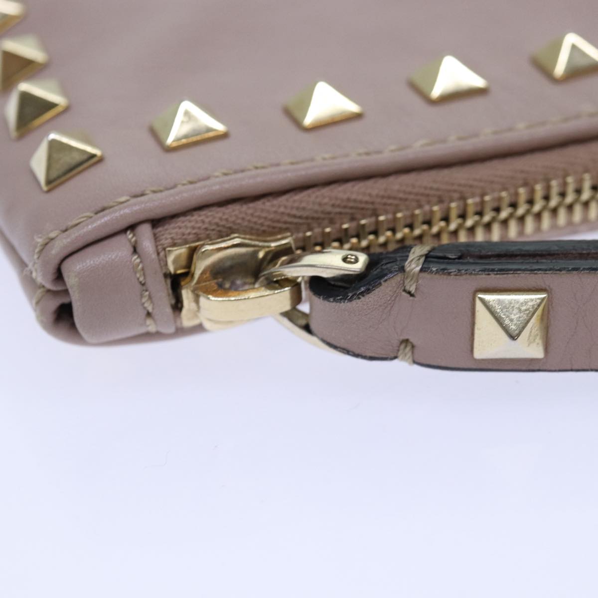 VALENTINO Studs Clutch Bag Leather Pink Gold Auth bs16651