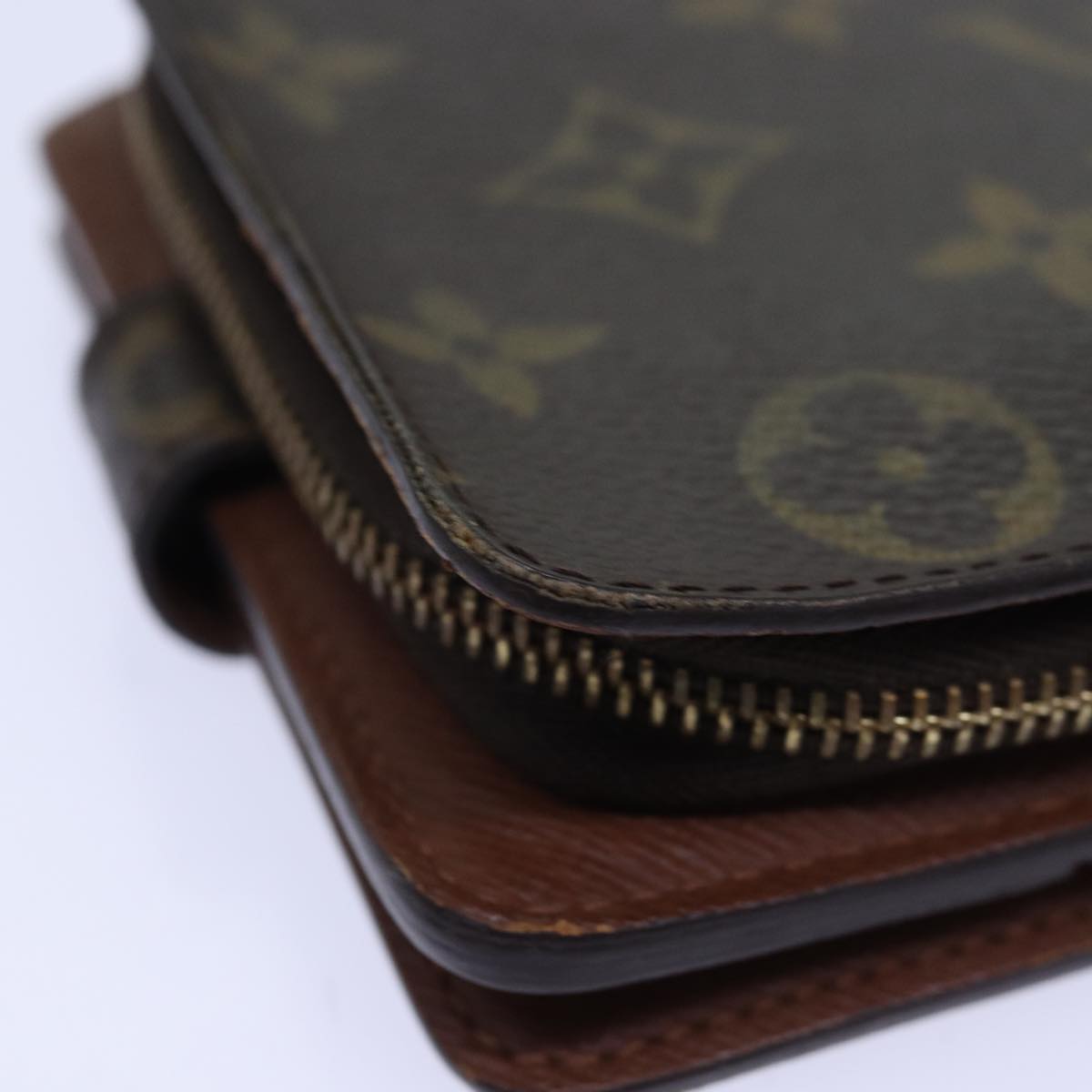 LOUIS VUITTON Monogram Compact Zip Wallet M61667 LV Auth bs16753