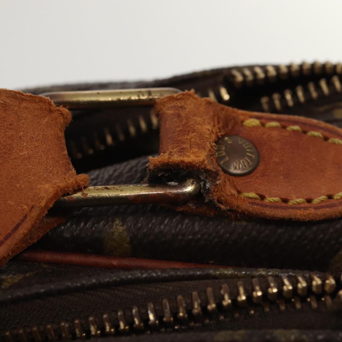 LOUIS VUITTON Monogram Reporter PM Shoulder Bag M45254 LV Auth bs17084