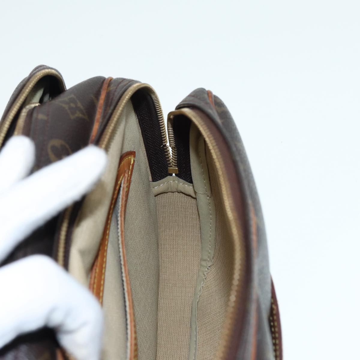 LOUIS VUITTON Monogram Reporter PM Shoulder Bag M45254 LV Auth bs17086