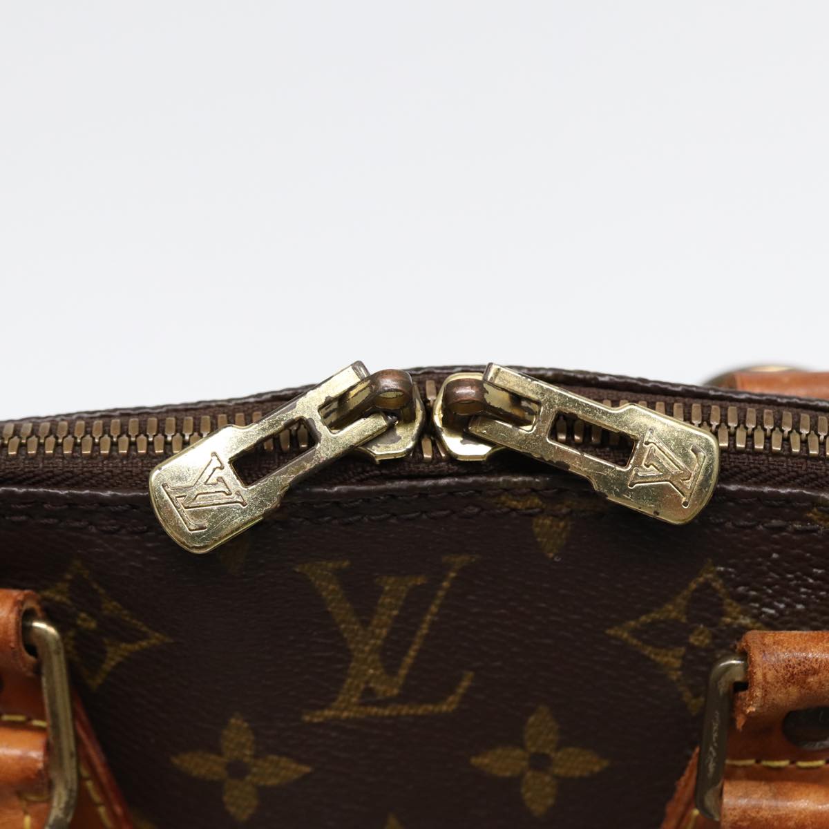 LOUIS VUITTON Monogram Alma Hand Bag M51130 LV Auth bs17204