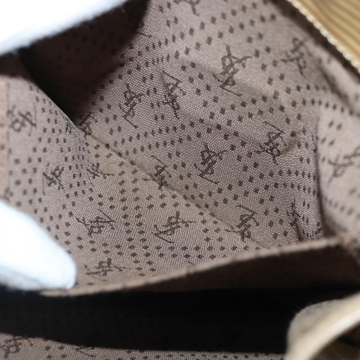 SAINT LAURENT Shoulder Bag PVC Beige Gold Auth bs17304