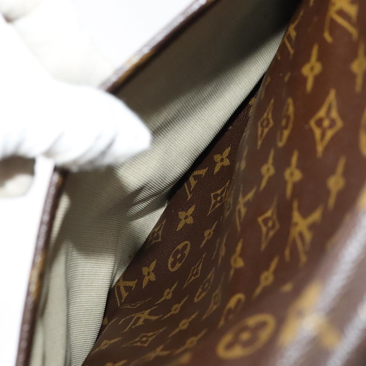 LOUIS VUITTON Monogram Satellite 53 Trunk M23356 LV Auth bs17415